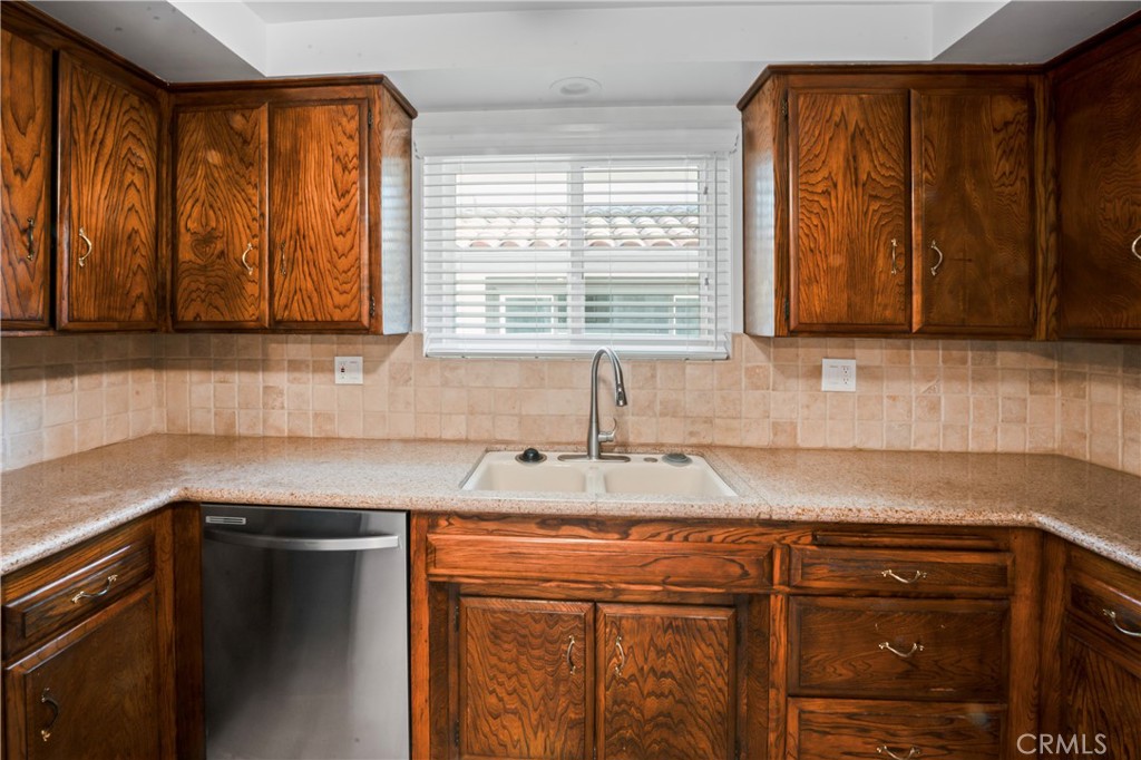 3461 N El Dorado Drive