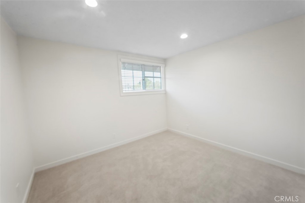 3461 N El Dorado Drive