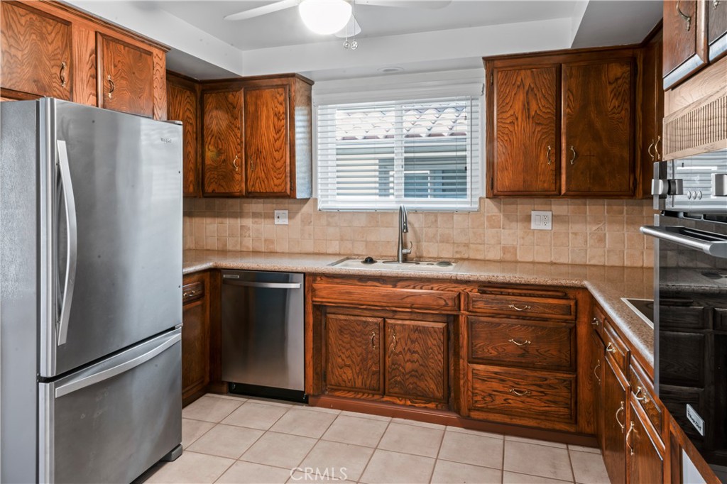 3461 N El Dorado Drive