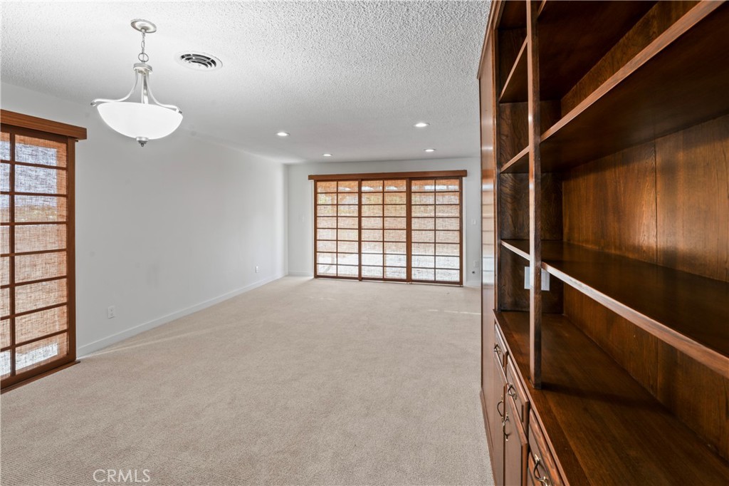 3461 N El Dorado Drive