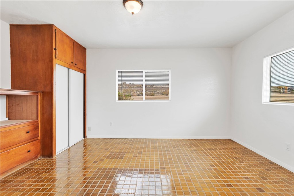 18530 National Trails