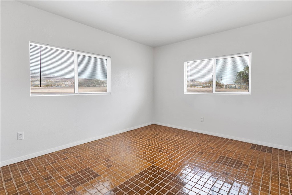 18530 National Trails