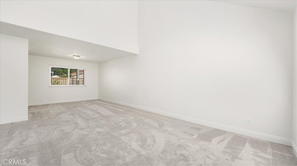 6183 E Paseo Rio Verde