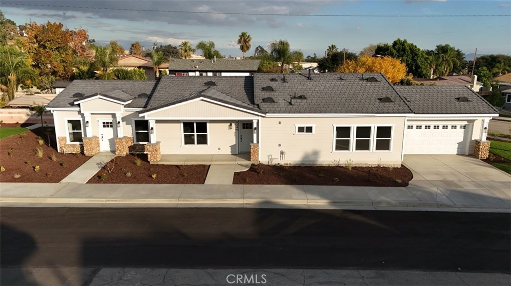 8249 Red Hill Country Club Rd