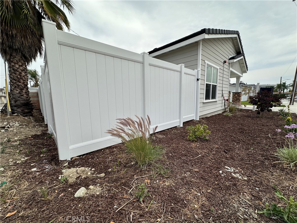 8249 Red Hill Country Club Rd