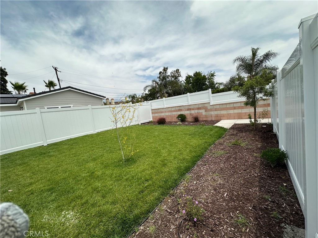8249 Red Hill Country Club Rd Drive 3