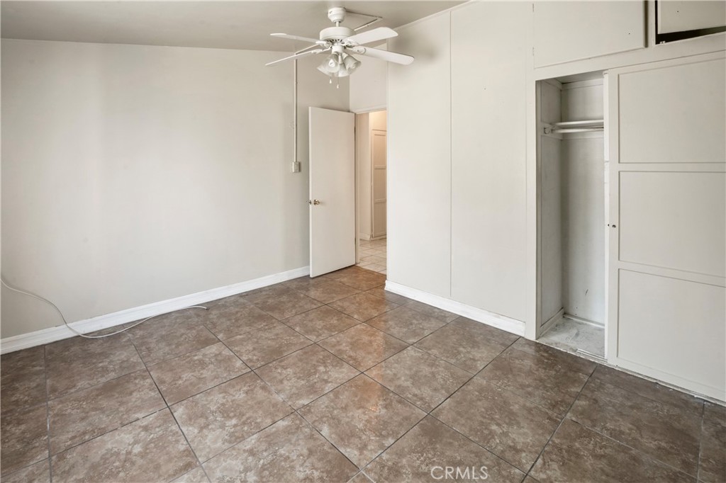 443 N Begonia Avenue