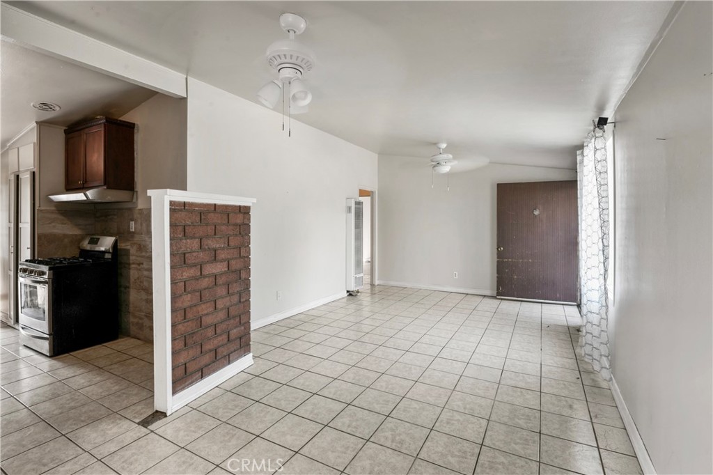 443 N Begonia Avenue