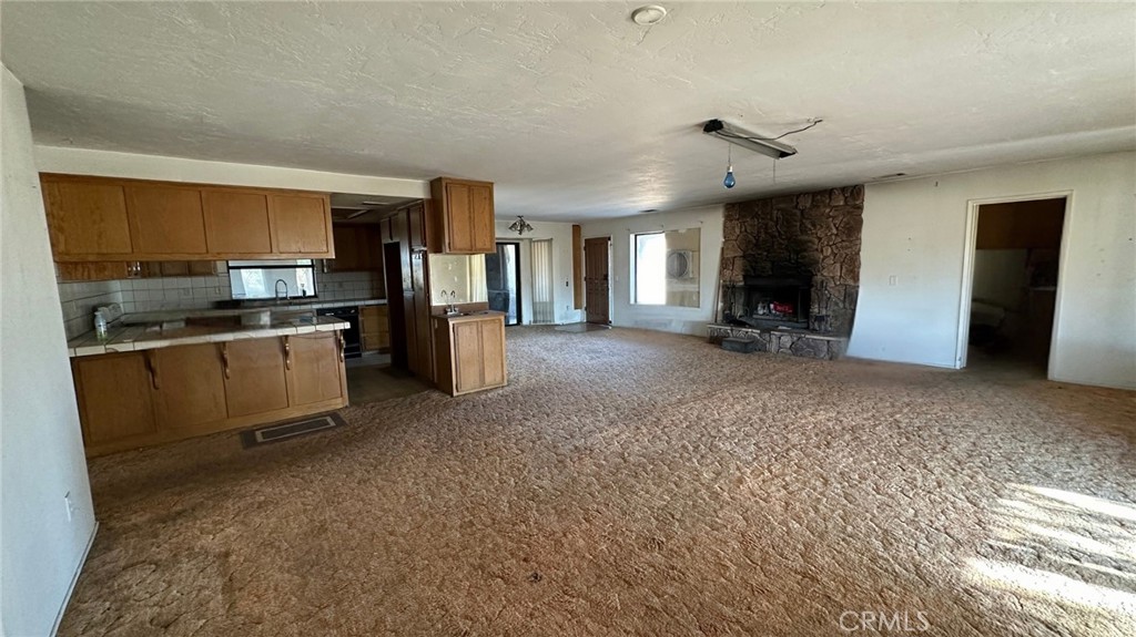 18676 Atlantic Street