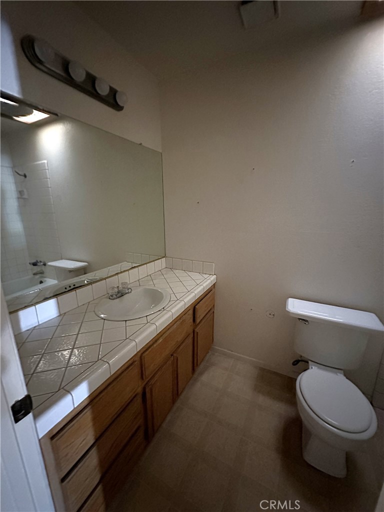 18676 Atlantic Street