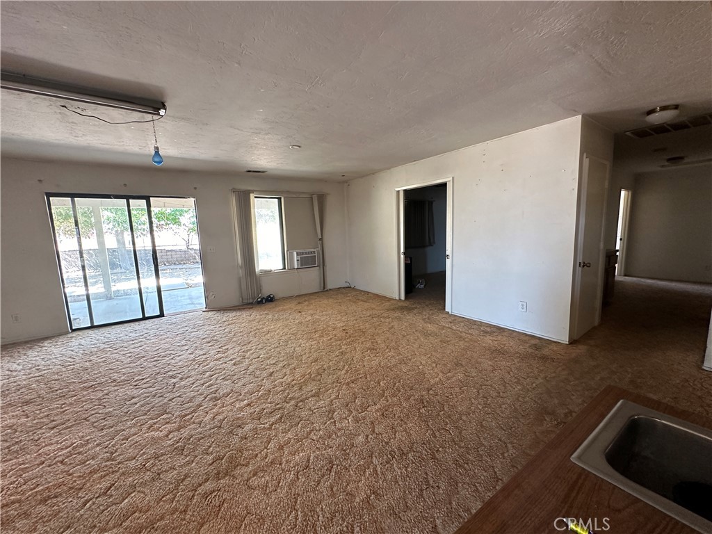 18676 Atlantic Street