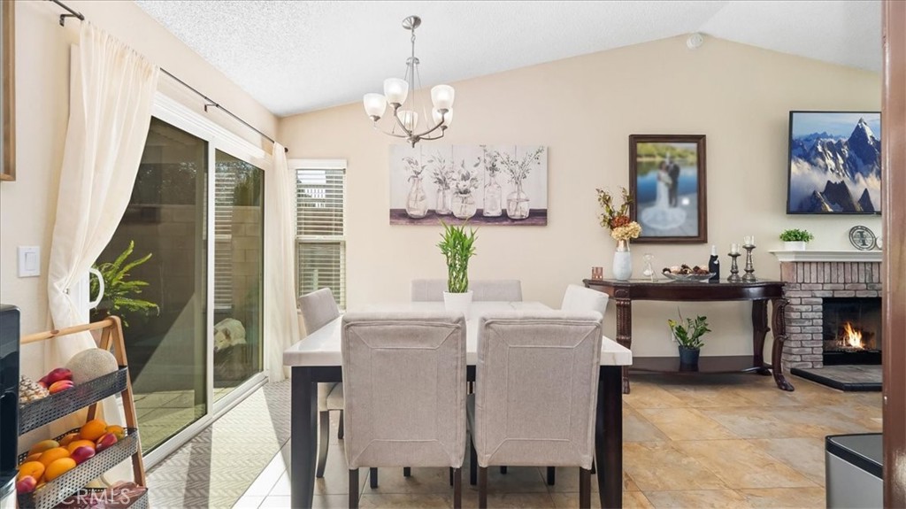 2549 Shady Glen Lane