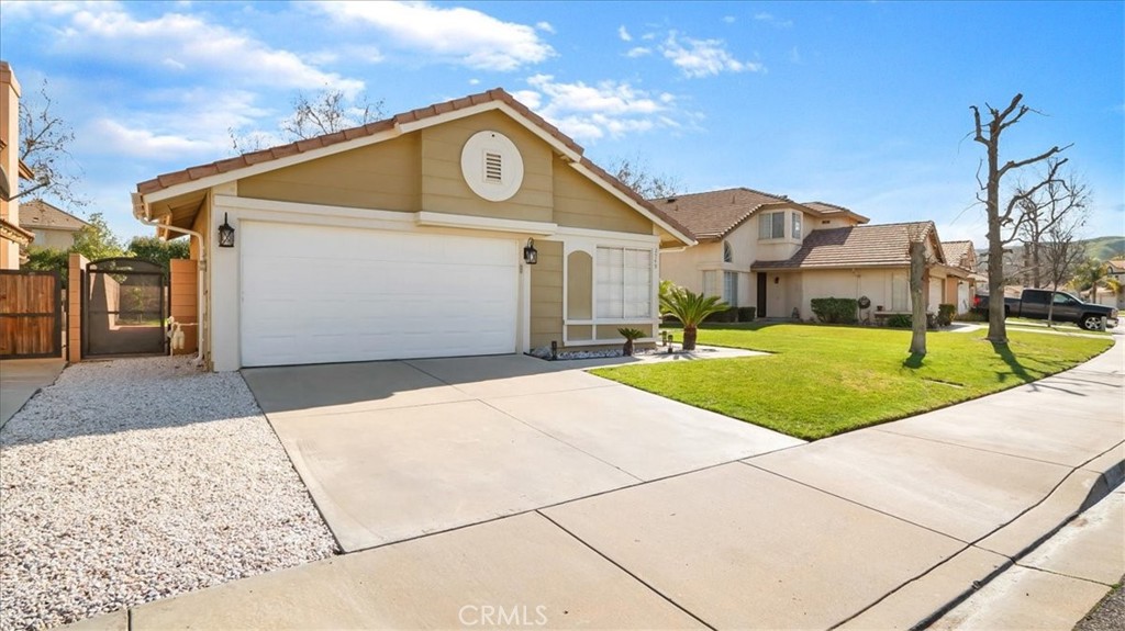 2549 Shady Glen Lane