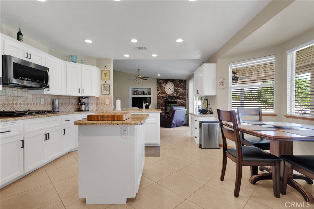 12895 Quail Summit Road