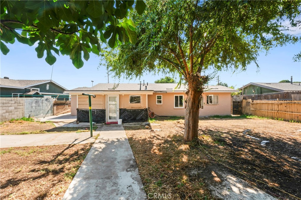 15148 Hibiscus Avenue