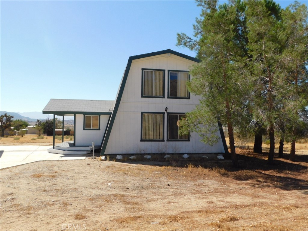 24475 Pala Lane