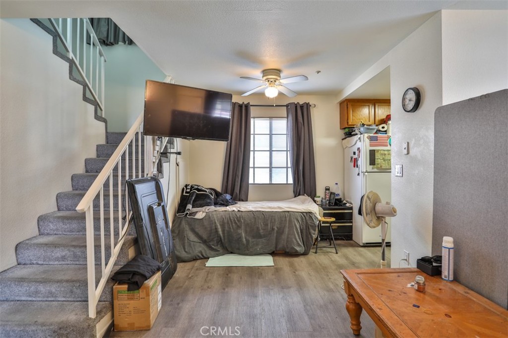 1034 E 6th Street 801