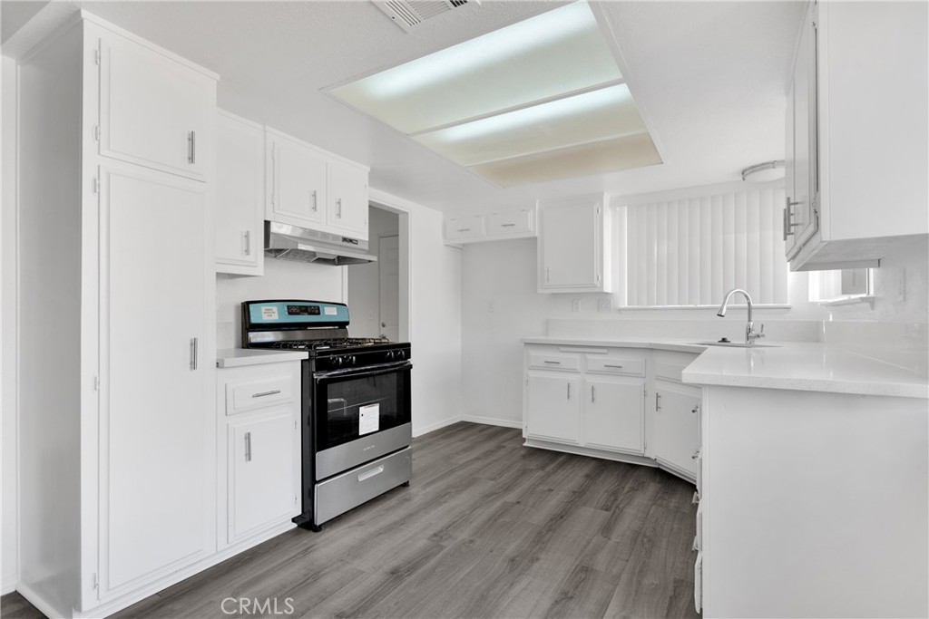 17897 Sequoia Street