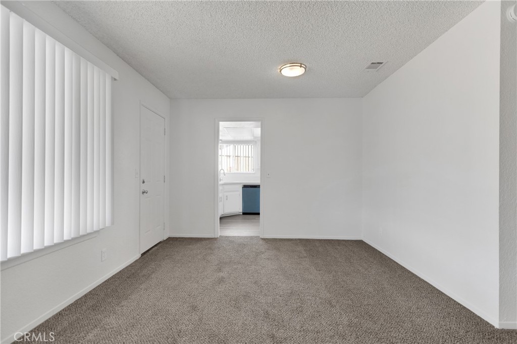 17897 Sequoia Street