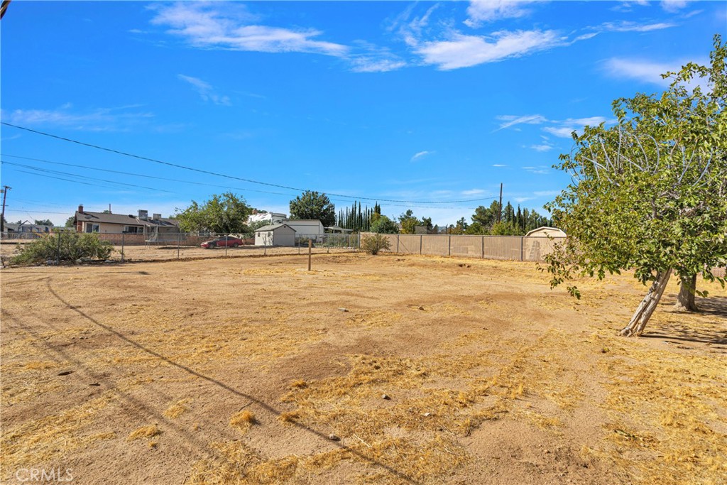 17897 Sequoia Street