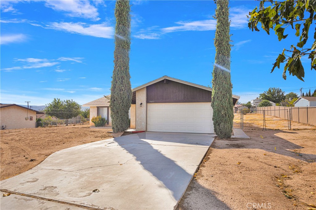 17897 Sequoia Street