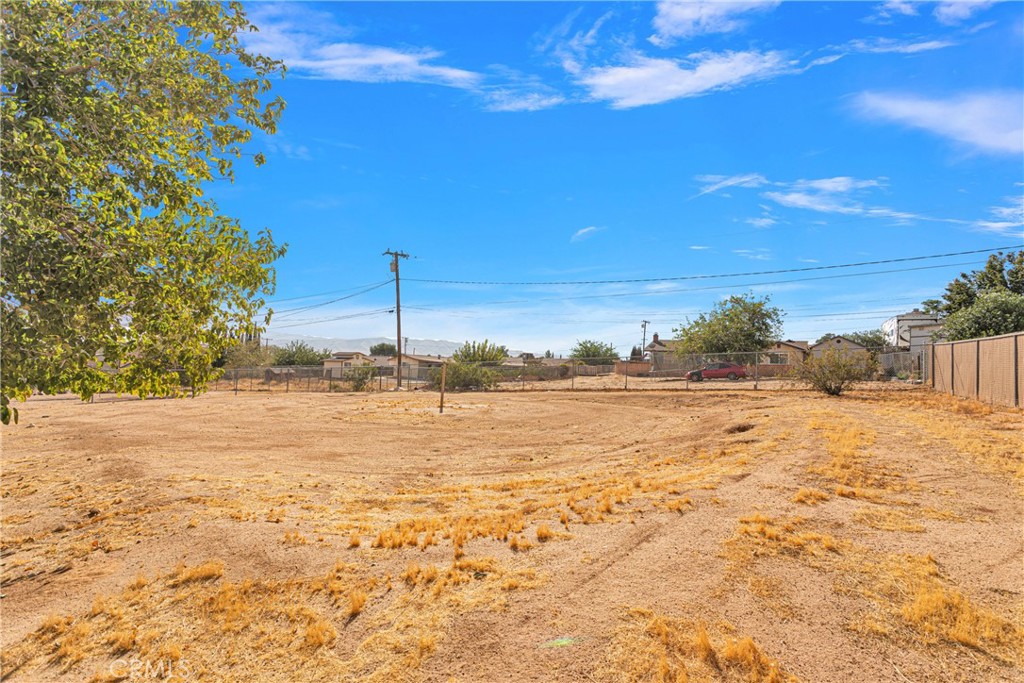 17897 Sequoia Street