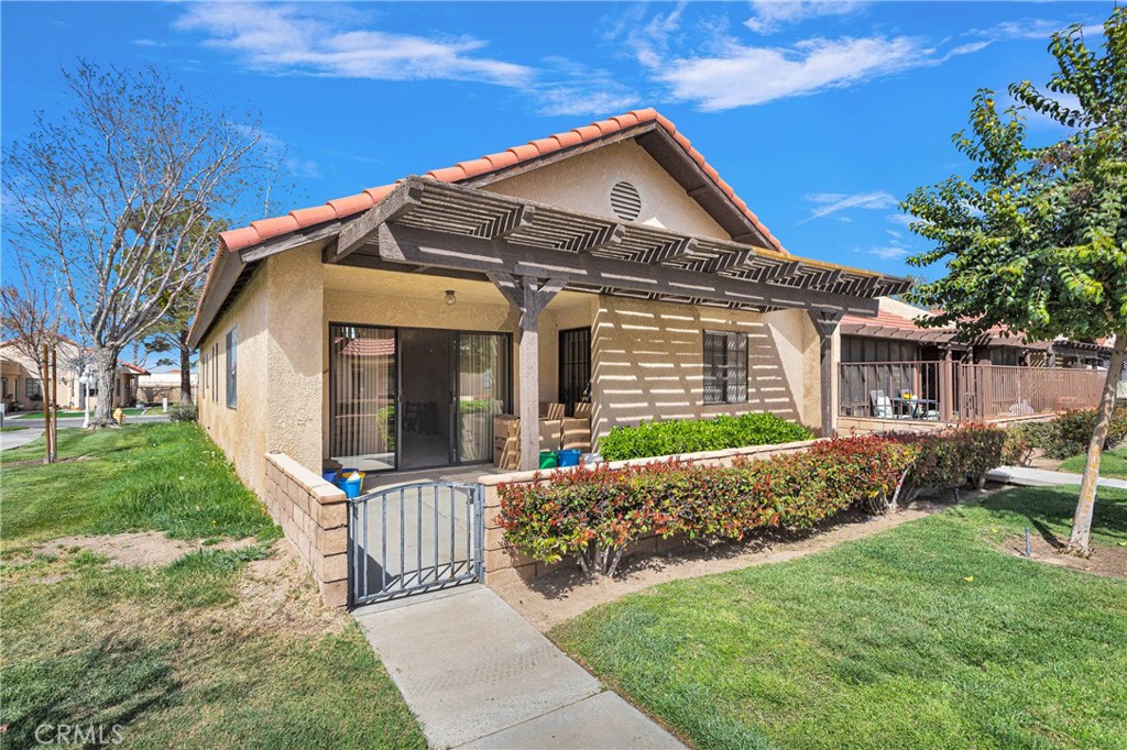 19053 Elm Drive