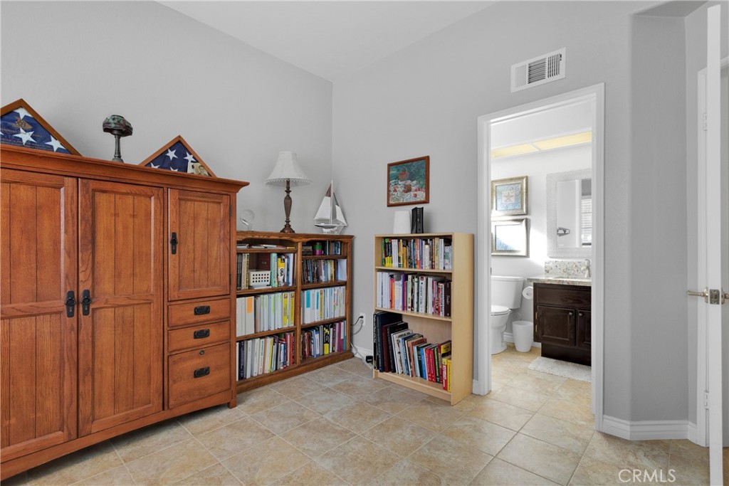 12860 Mar Vista Drive