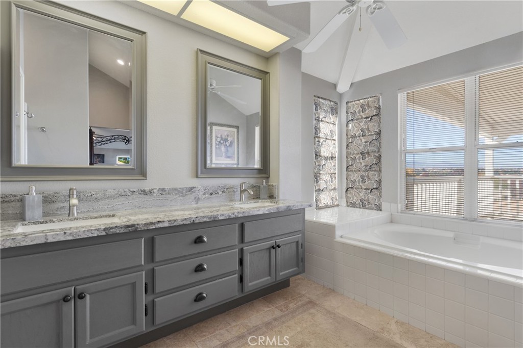 12860 Mar Vista Drive