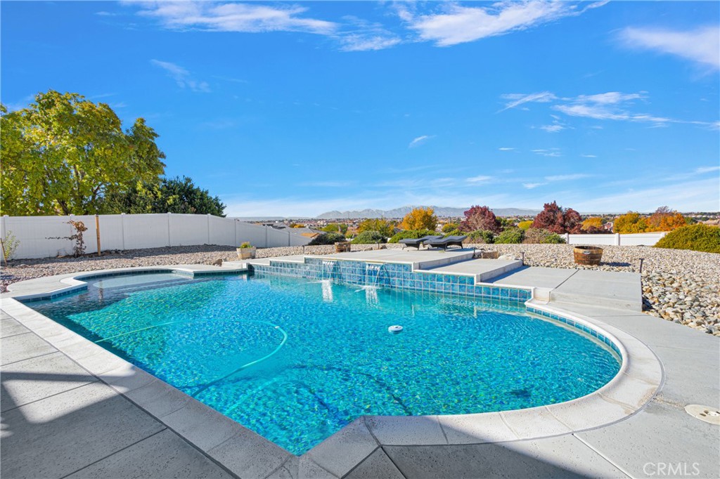 12860 Mar Vista Drive