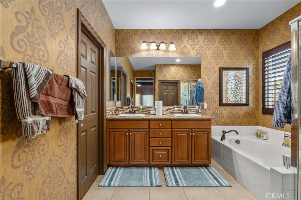 82520 Yuba River Court