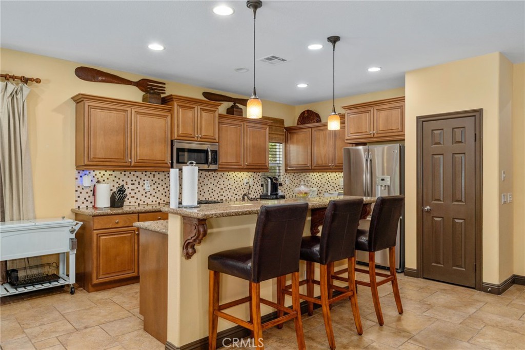 82520 Yuba River Court