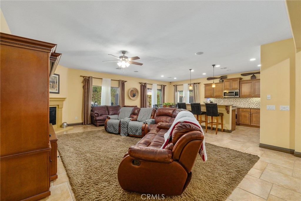 82520 Yuba River Court