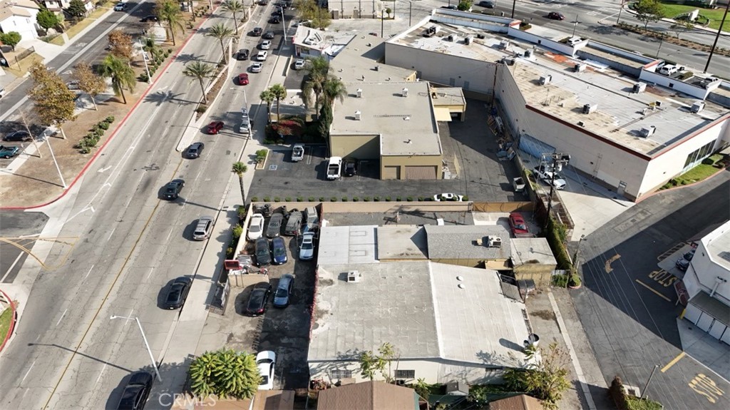 11512 Ramona Boulevard