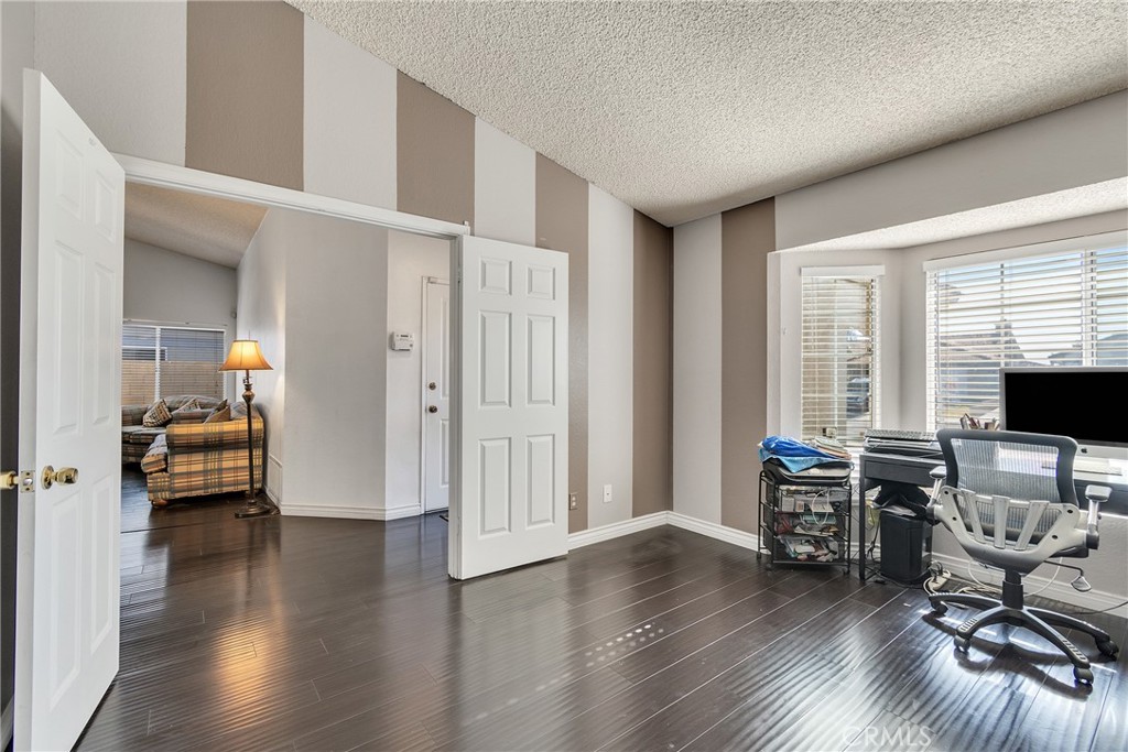 2590 W Buena Vista Drive