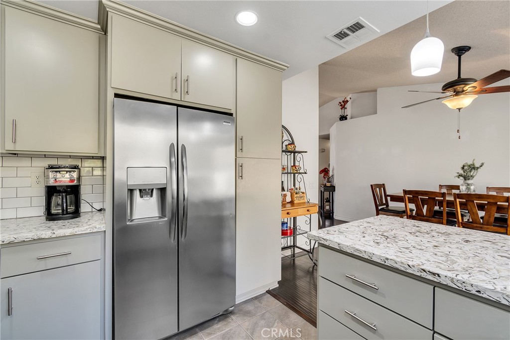 2590 W Buena Vista Drive