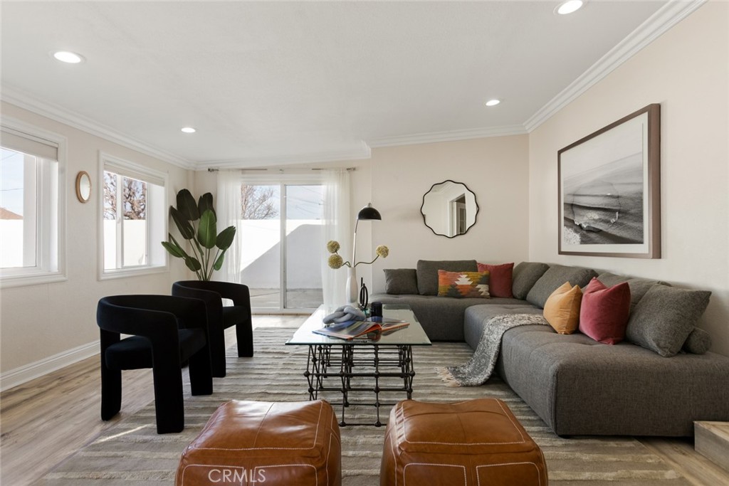 10927 La Cima Drive