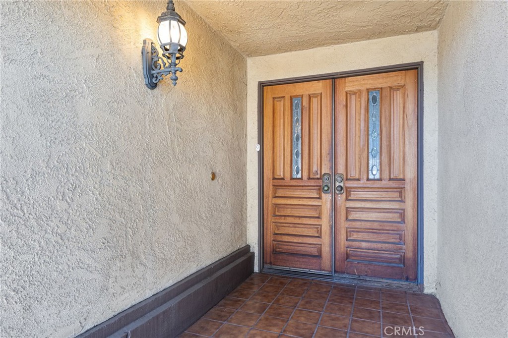 6860 Calmbank Avenue