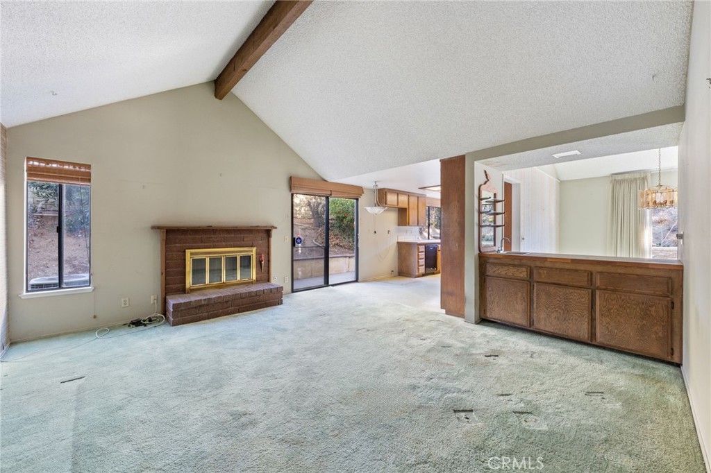 6860 Calmbank Avenue