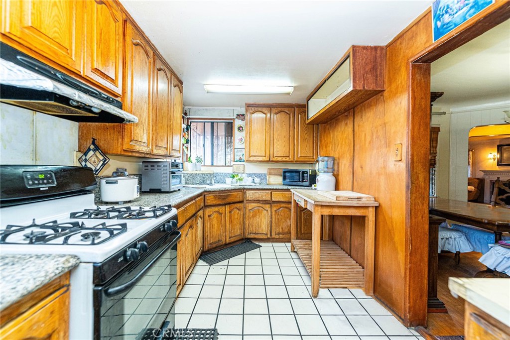 4819 Converse Street