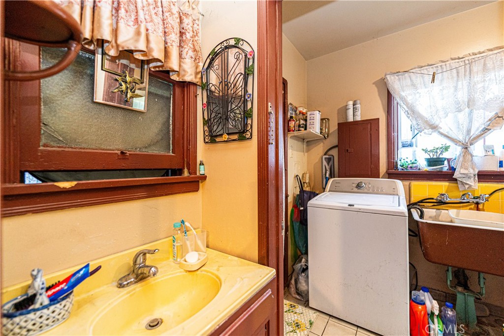 4819 Converse Street