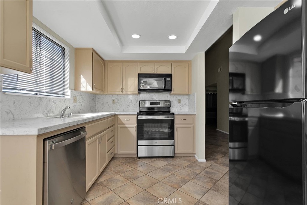 19090 Frances Street