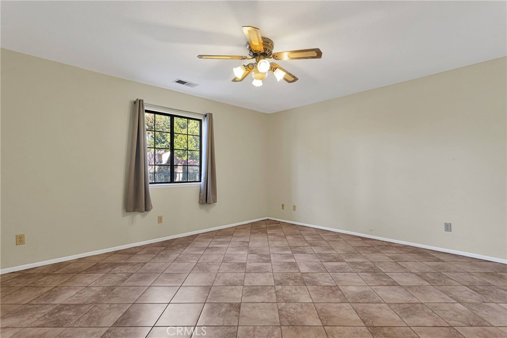 19090 Frances Street