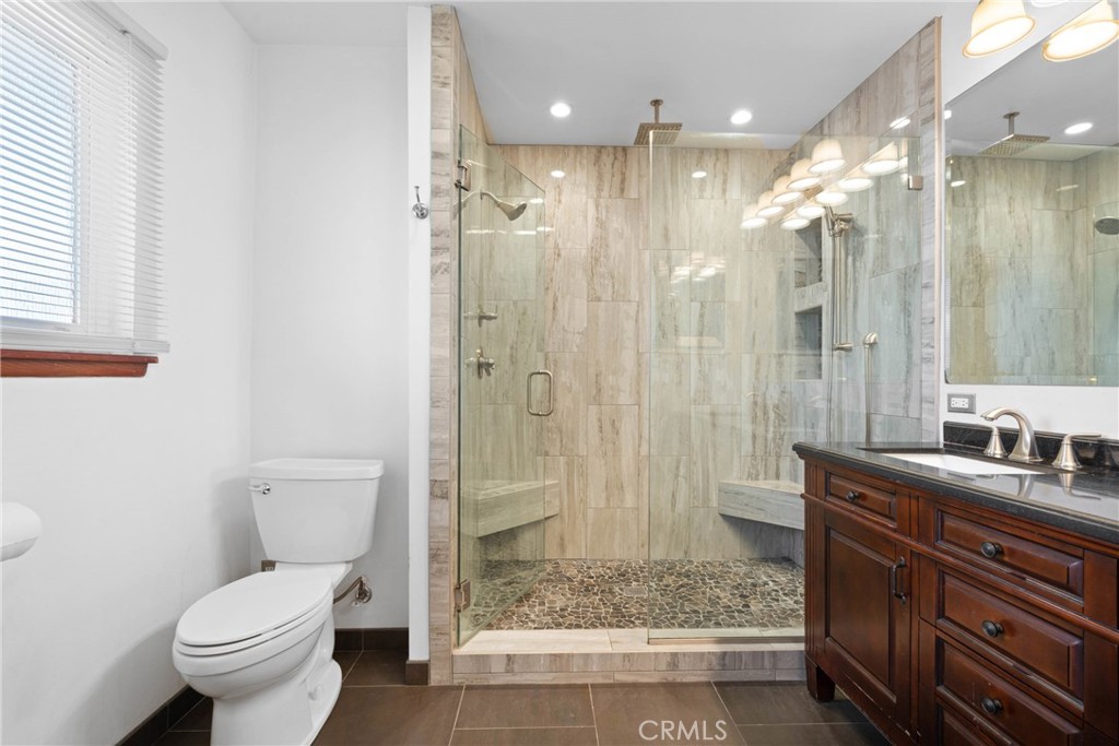 332 E Alvarado Street