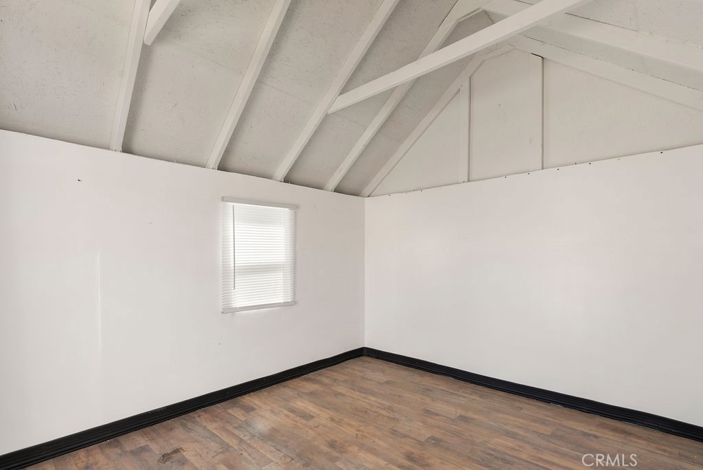800 N Vista Avenue