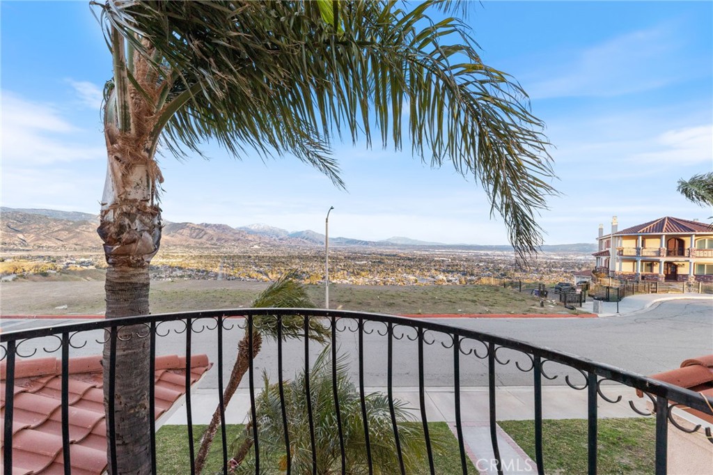 3524 Ridge Line Drive