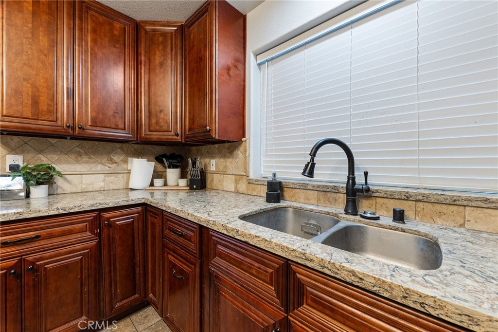 3524 Ridge Line Drive