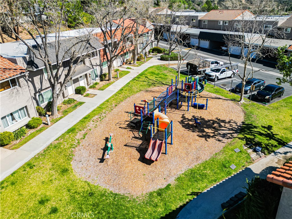 26862 Paseo Terraza