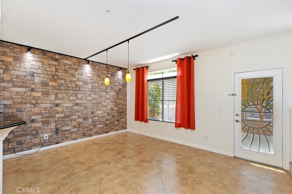 7543 W Liberty Parkway 665