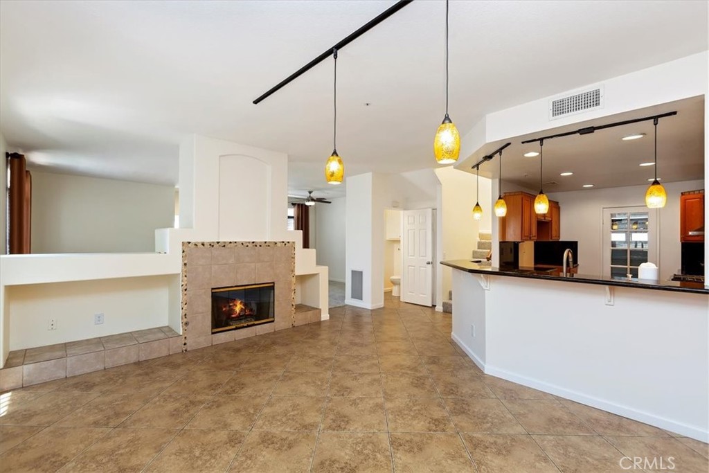 7543 W Liberty Parkway 665